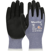 Gants r&eacute;sistants aux coupures dans un milieu de travail huileux ATG MaxiCut, Taille Grand, Calibre 15, Rev&ecirc;tement Nitrile, Enveloppe en Fil technique, ASTM ANSI niveau A3/EN 388 niveau 4/EN 388 niveau C Infinity Industrial Services Inc.