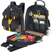 Sac &agrave; dos avec prises de recharge pour appareils &eacute;lectroniques, 13-1/2" lo x 5-1/4" la, Noir, Polyester Infinity Industrial Services Inc.