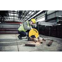 Scie &agrave; tronçonner, 14", 4000 tr/min &agrave; vide, 120 V, 15 A Infinity Industrial Services Inc.