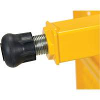 Plate-forme ajustable Step-Mate, 1 marche(s), 23-1/2" la x 19-9/16" lo x 16-1/2" h, Capacit&eacute; 500 lb Infinity Industrial Services Inc.