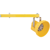 Lampes DEL en polycarbonate pour quai de chargement Infinity Industrial Services Inc.